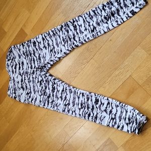 Fabletics Size S Animal Print leggings